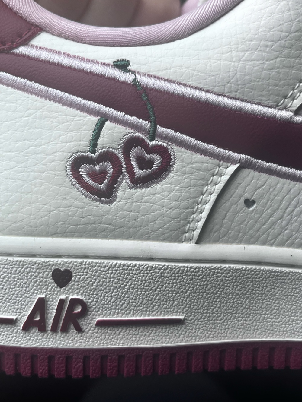 Nike Women's Air Force 1 Low 'Valentine's Day 2023' sneaker size 9 NWOB
